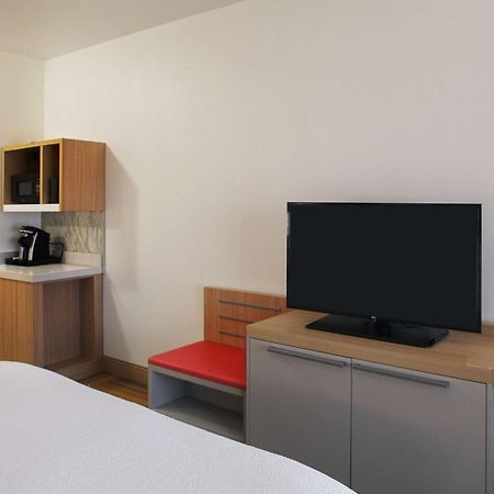 Hilton Garden Inn Джоунсбъроу Екстериор снимка