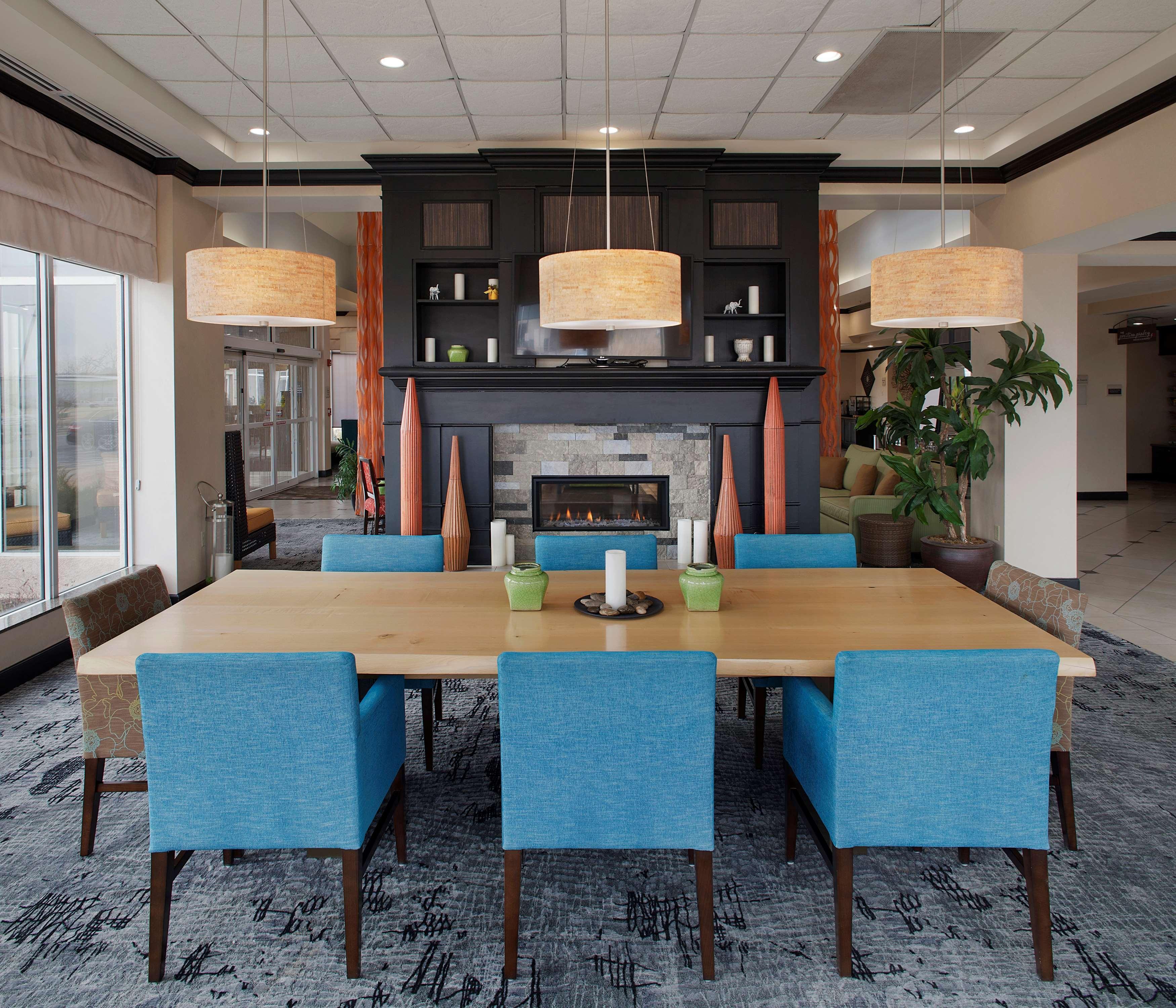 Hilton Garden Inn Джоунсбъроу Екстериор снимка