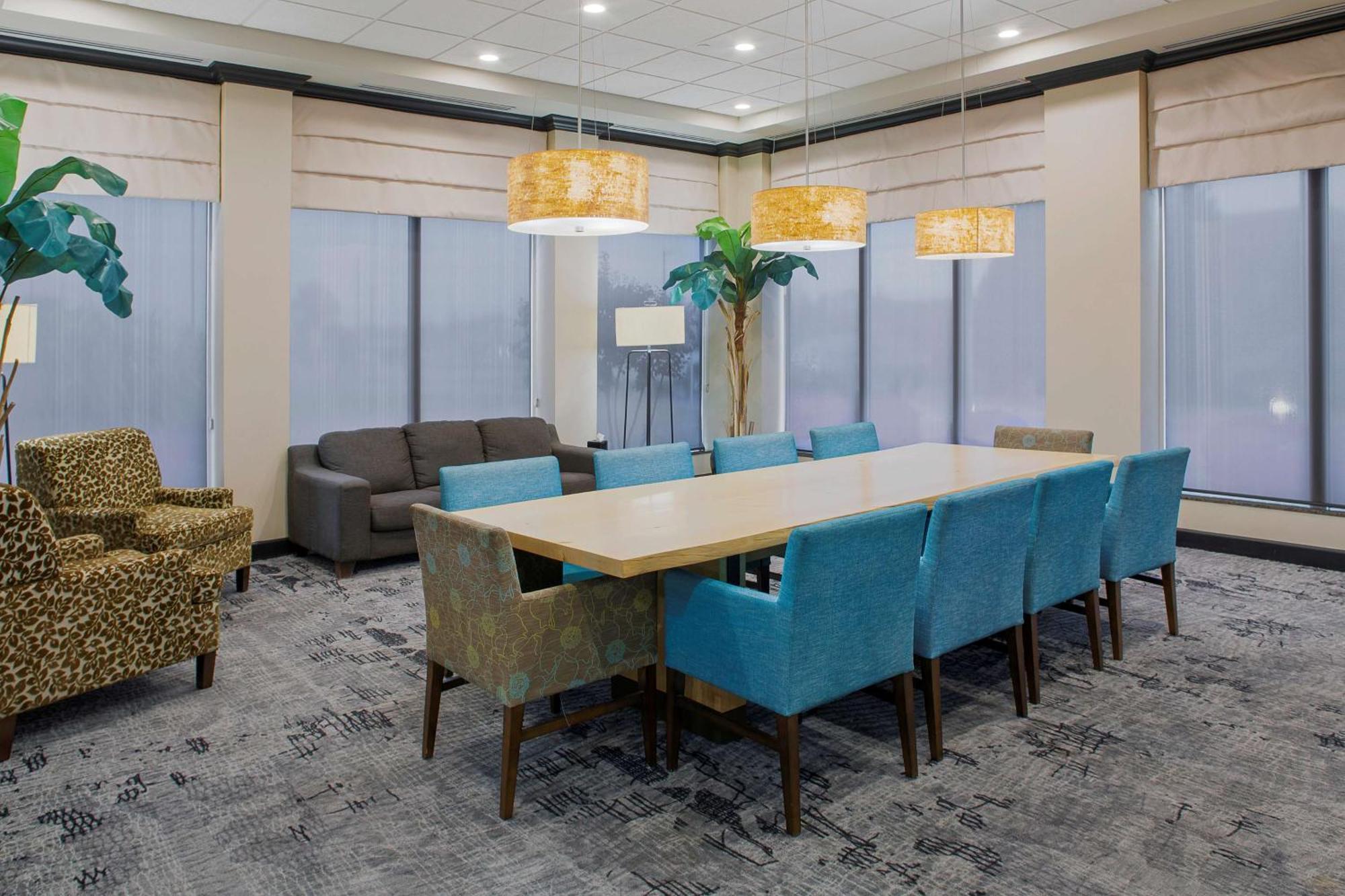 Hilton Garden Inn Джоунсбъроу Екстериор снимка