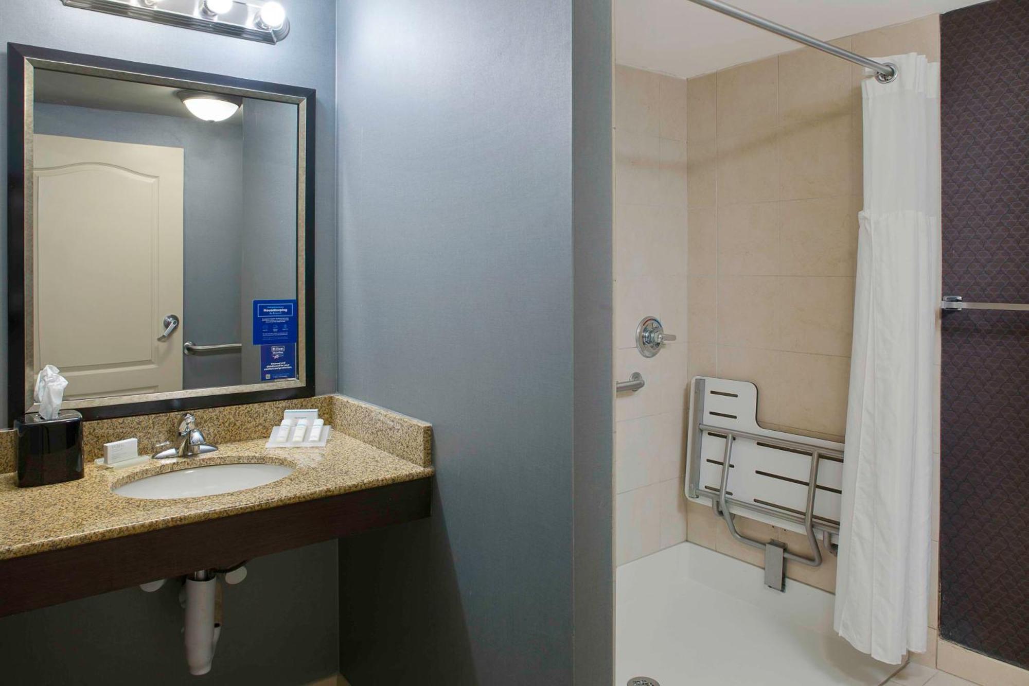 Hilton Garden Inn Джоунсбъроу Екстериор снимка