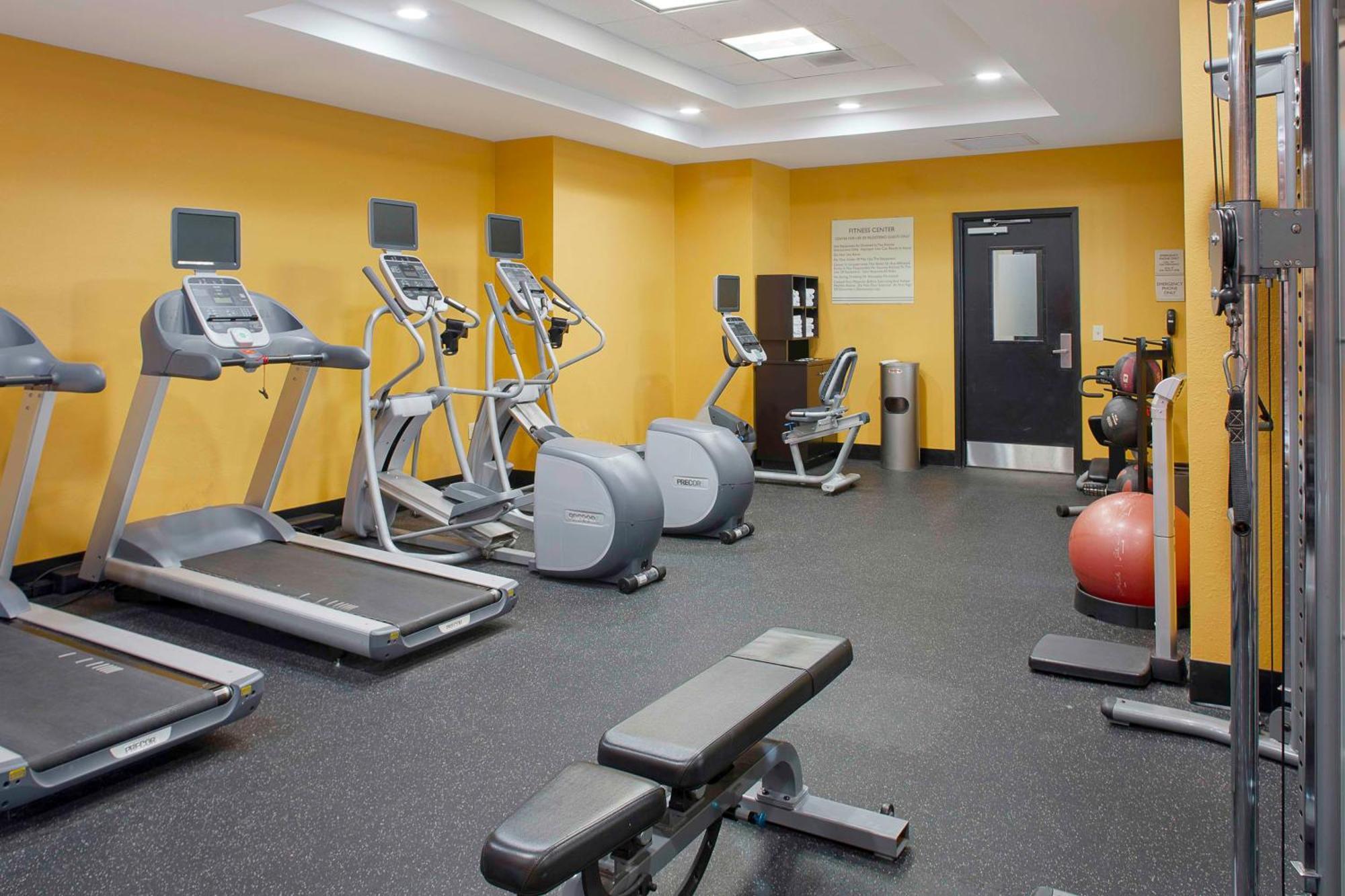 Hilton Garden Inn Джоунсбъроу Екстериор снимка