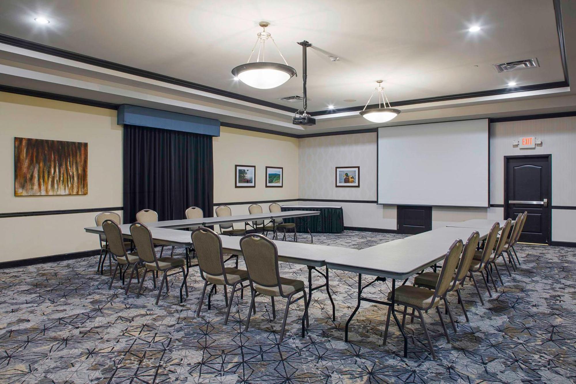 Hilton Garden Inn Джоунсбъроу Екстериор снимка