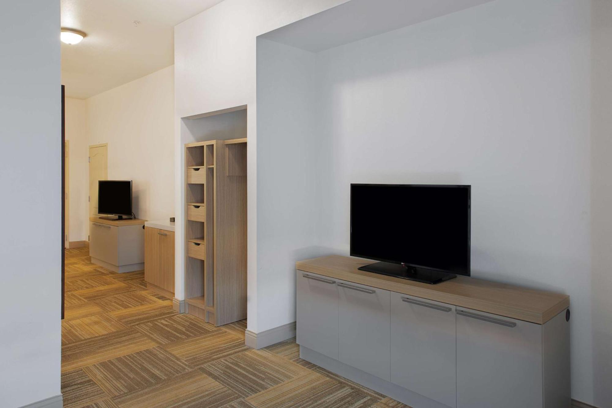 Hilton Garden Inn Джоунсбъроу Екстериор снимка