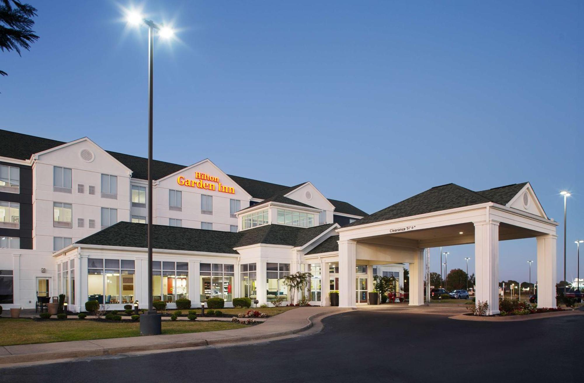 Hilton Garden Inn Джоунсбъроу Екстериор снимка